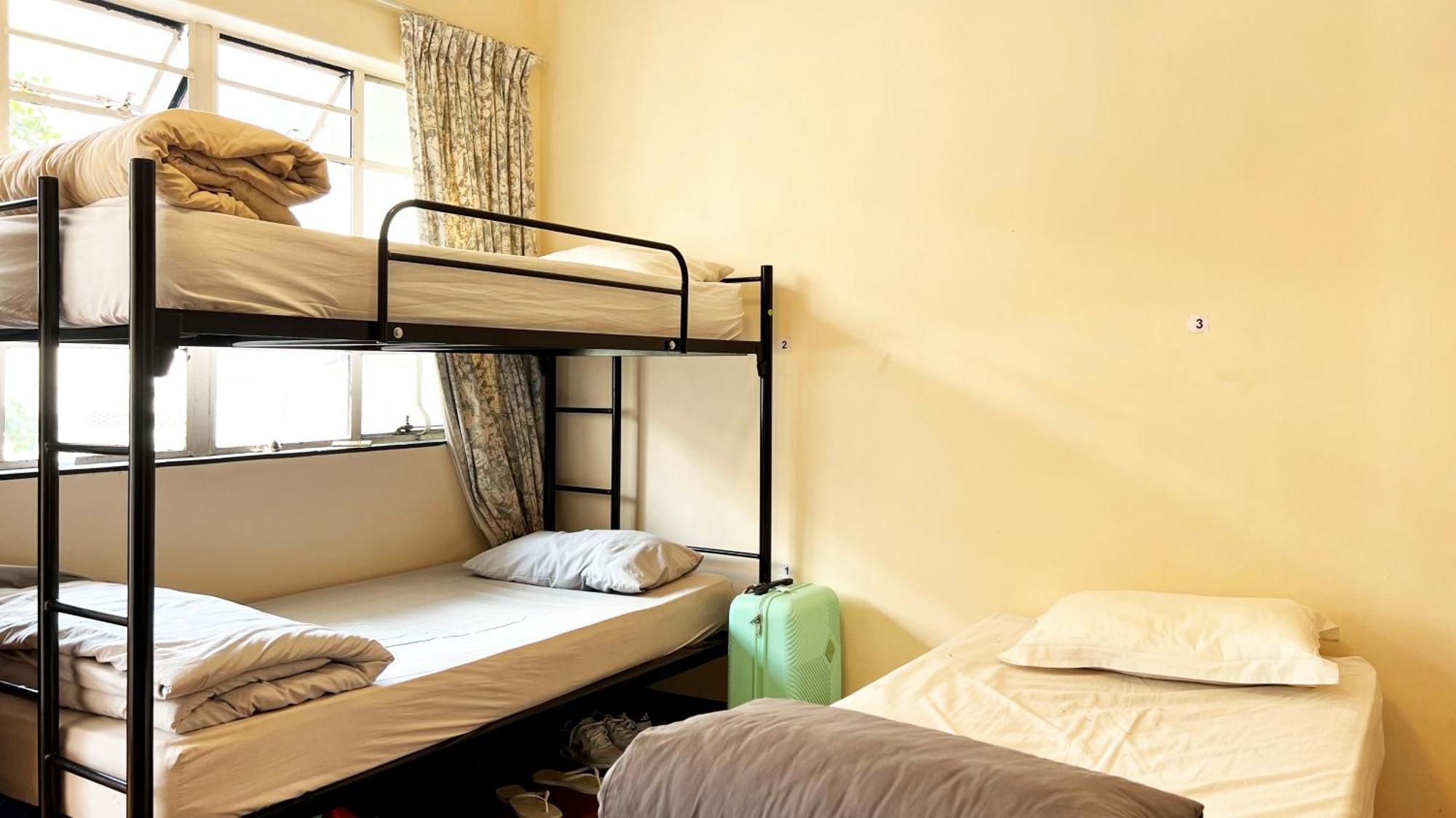 Хостел Long Street Backpackers (Adults Only) Кейптаун Экстерьер фото