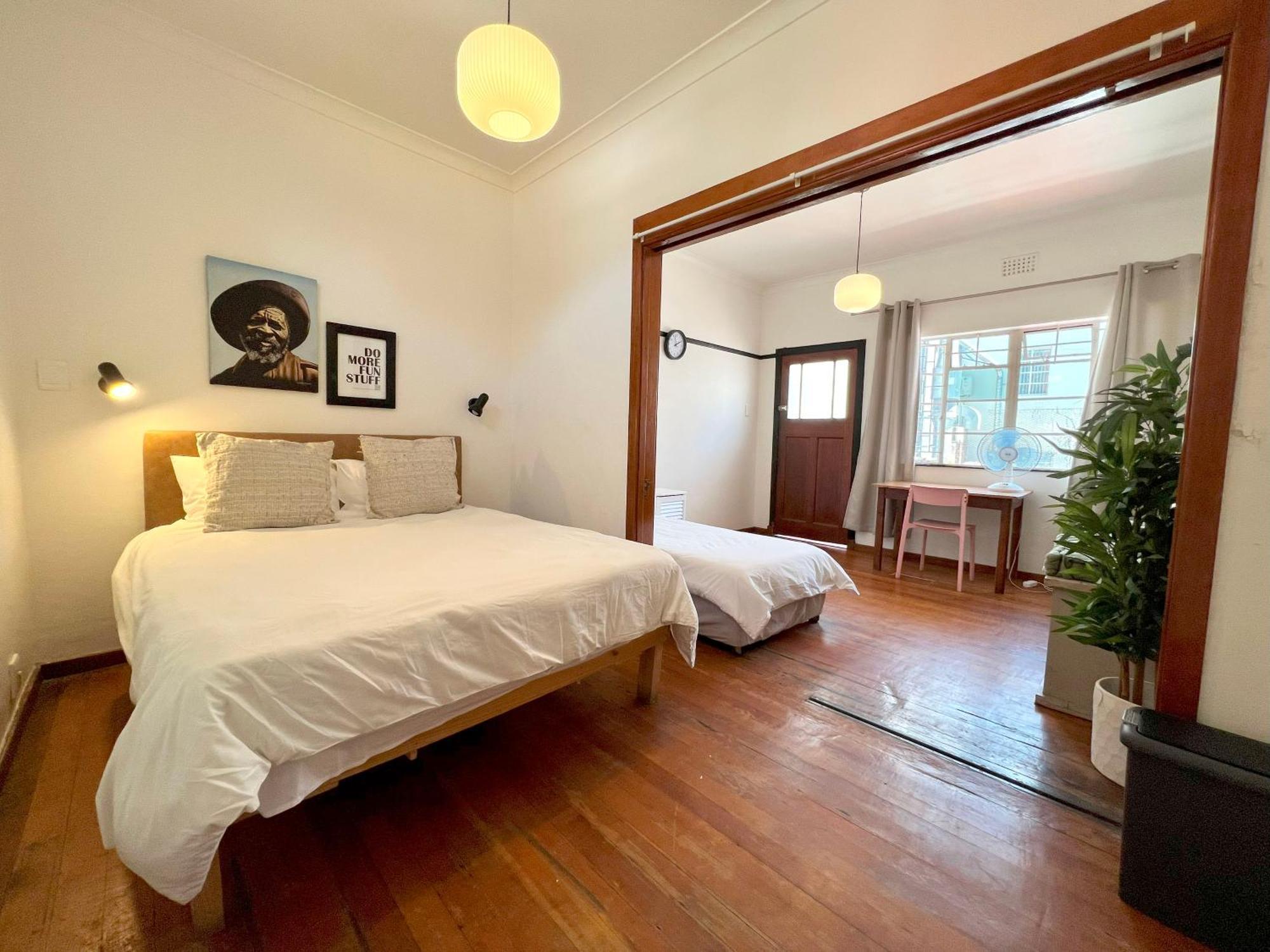 Хостел Long Street Backpackers (Adults Only) Кейптаун Экстерьер фото