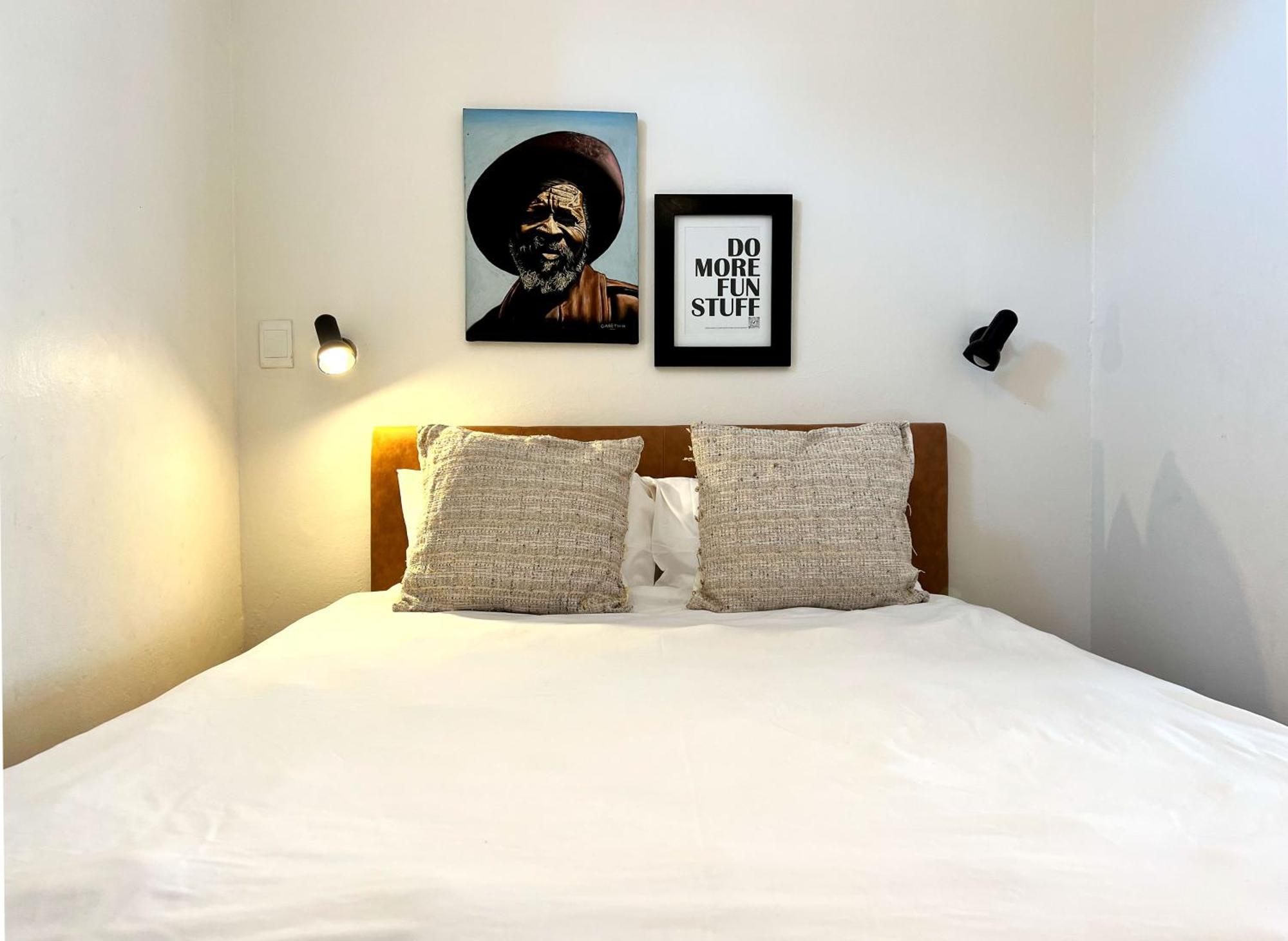 Хостел Long Street Backpackers (Adults Only) Кейптаун Экстерьер фото